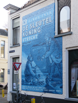 838247 Afbeelding van de muurschildering 'DE SLEUTELKONING', op de zijgevel van het pand Wittevrouwenstraat 24 in de ...